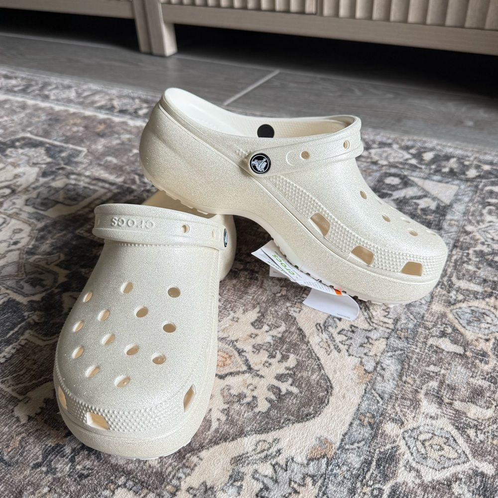 Crocs Baya Platform Clogs Women Size 10